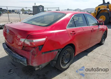 2008 Toyota Camry Le z USA, uszkodzony, nr VIN 4T1BE46K28U248809